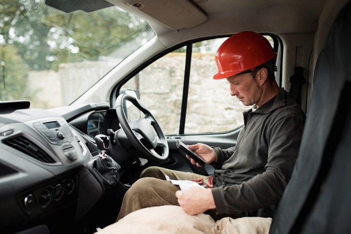 red_hard_hat_guy